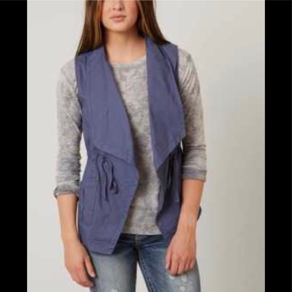 Grey blue vest from buckle